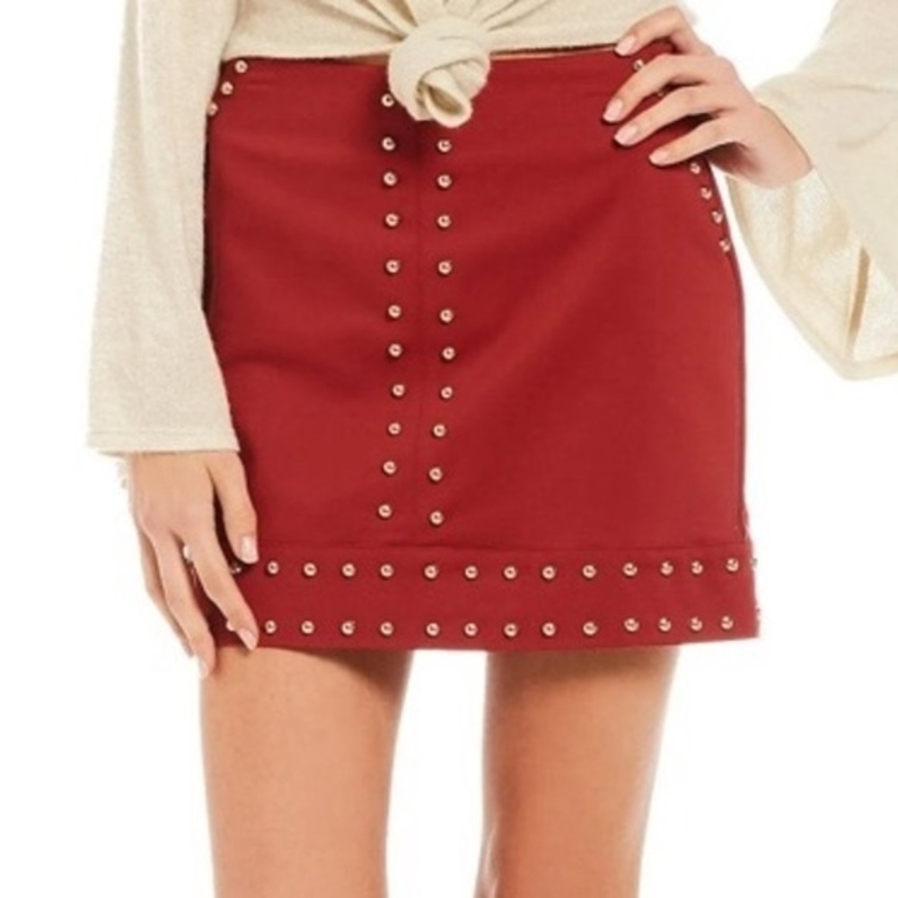 New Gianni Bini Reyes Dark Clay Nailhead Mini Skirt Medium NWT MSRP: $89.00